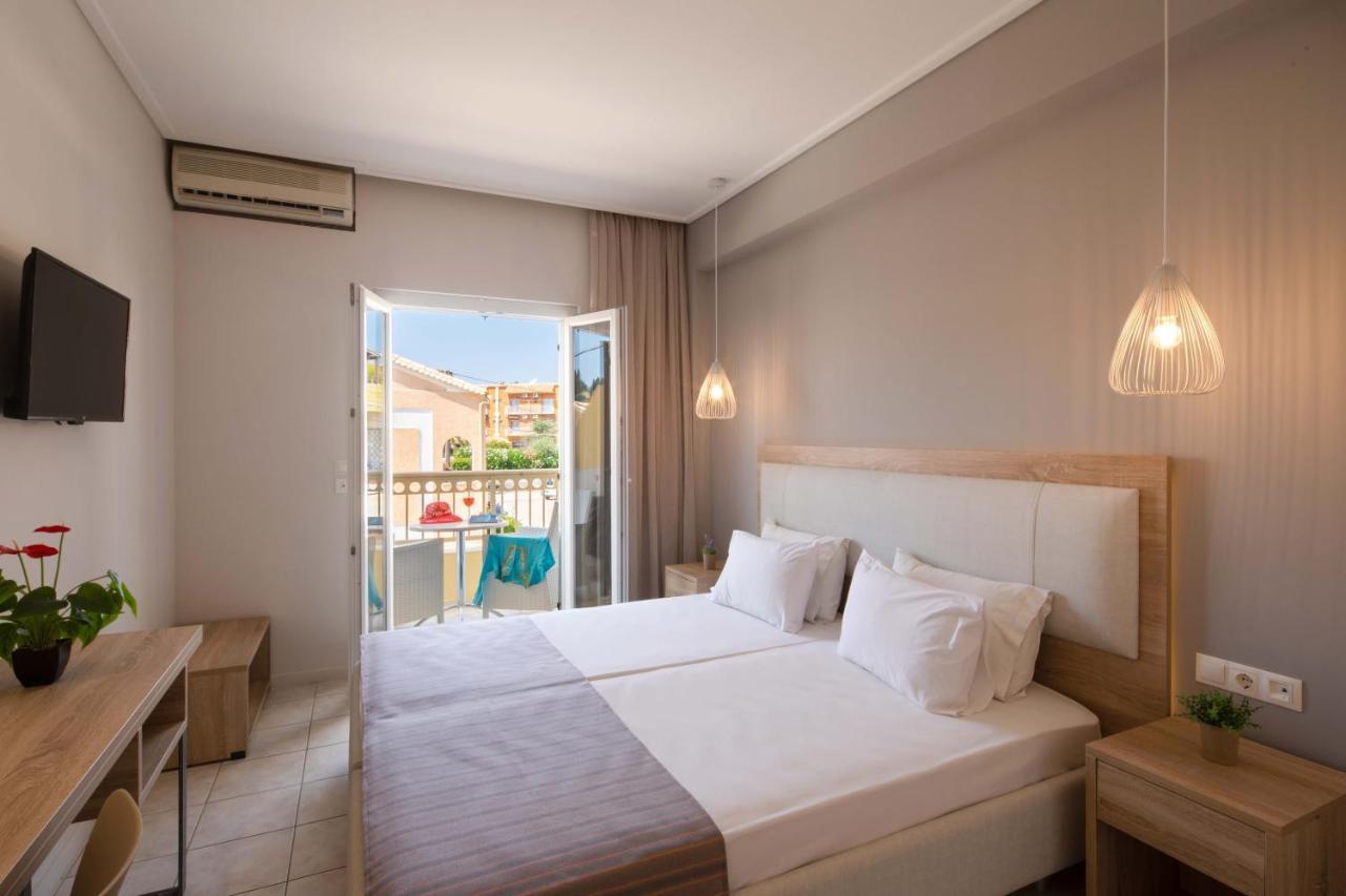 Hotel Rossis Mesongí المظهر الخارجي الصورة