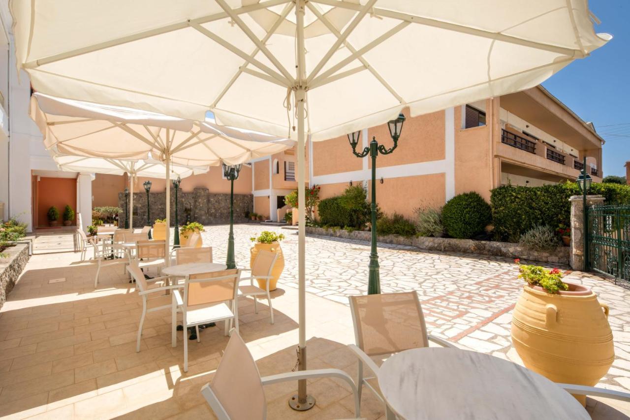 Hotel Rossis Mesongí المظهر الخارجي الصورة
