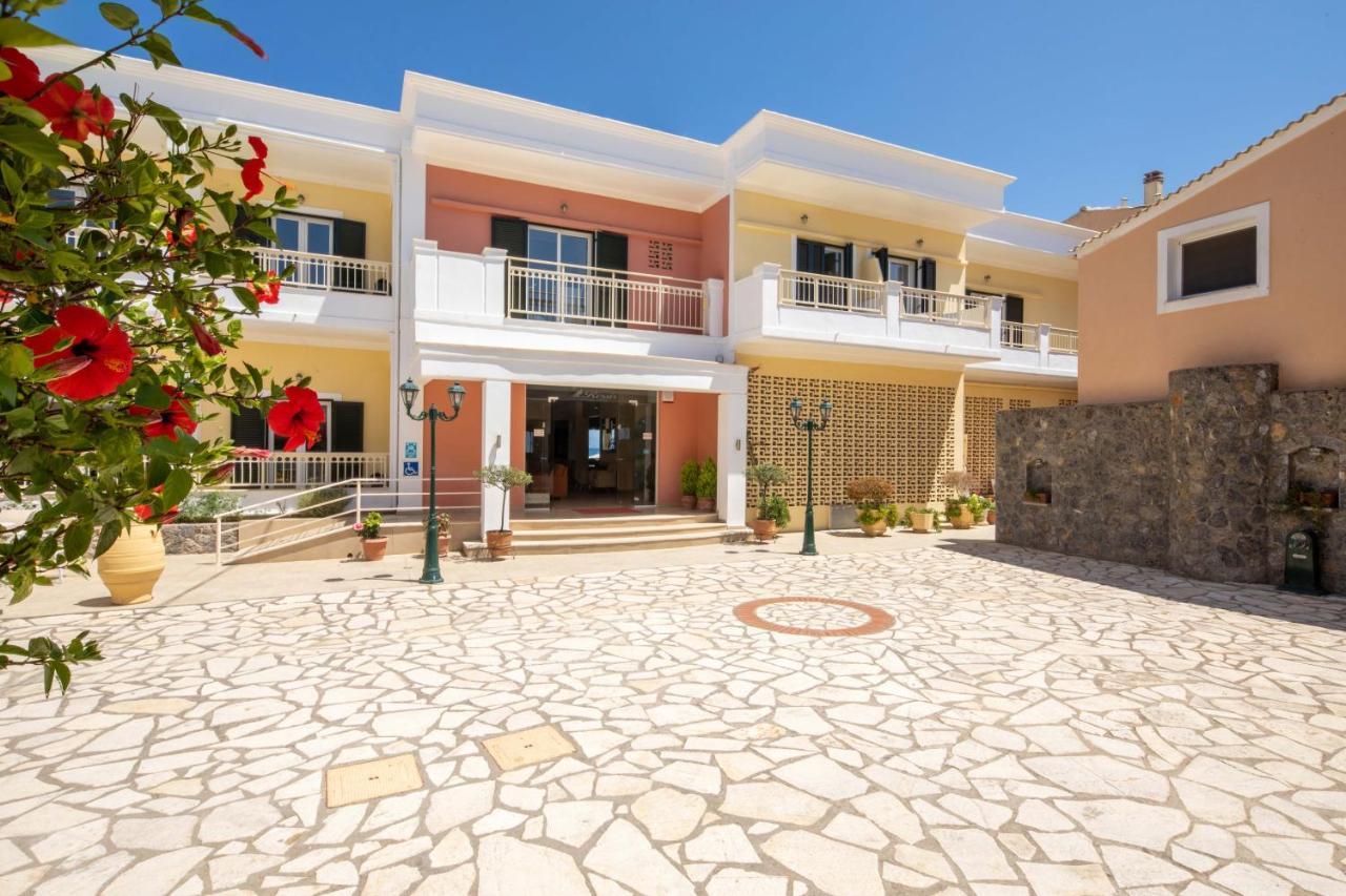 Hotel Rossis Mesongí المظهر الخارجي الصورة