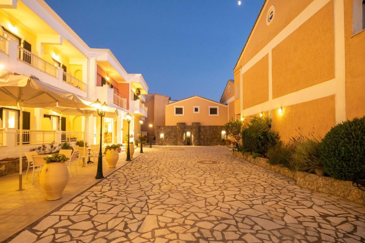 Hotel Rossis Mesongí المظهر الخارجي الصورة